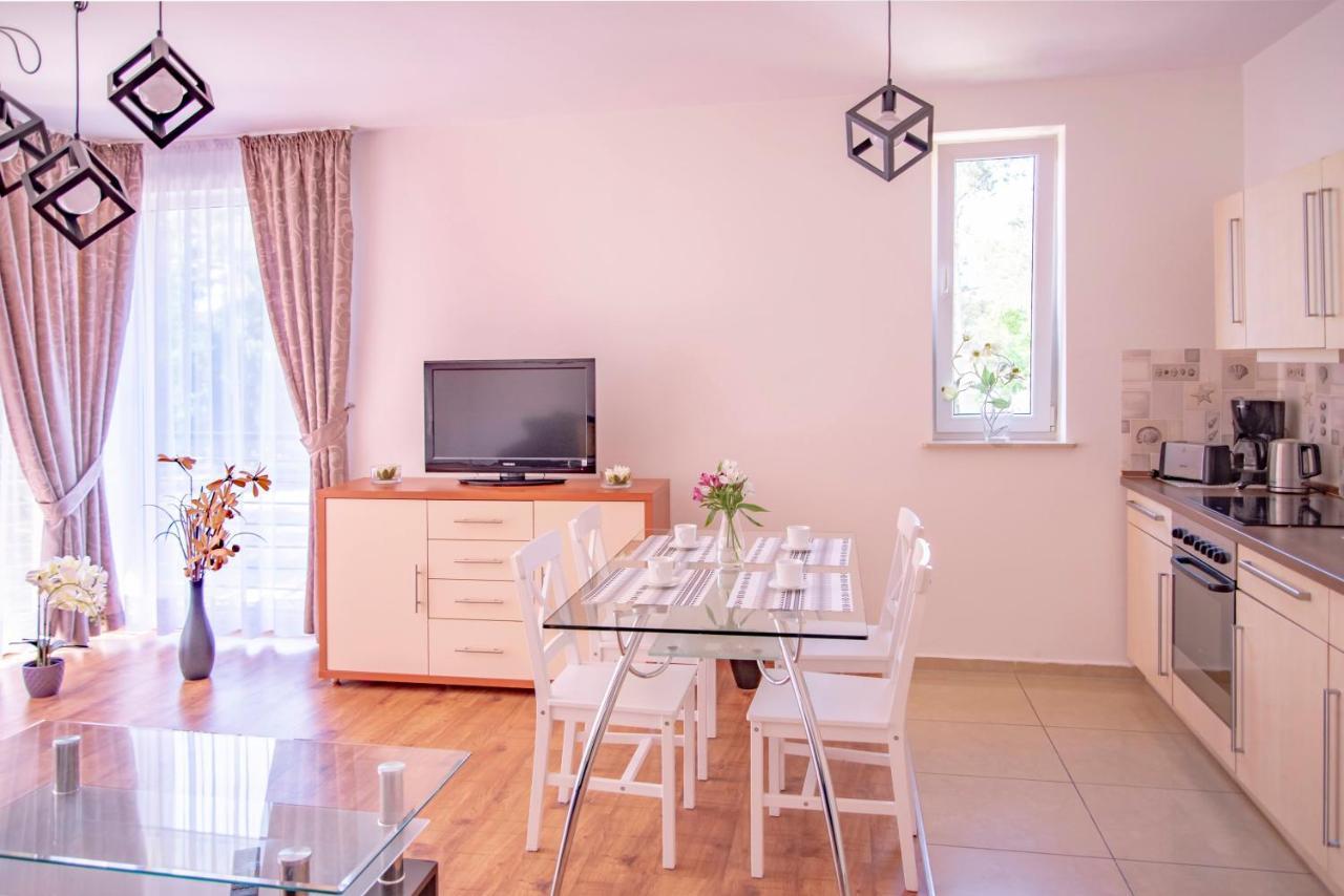 Apartamenty Kornel Pobierowo Exterior photo