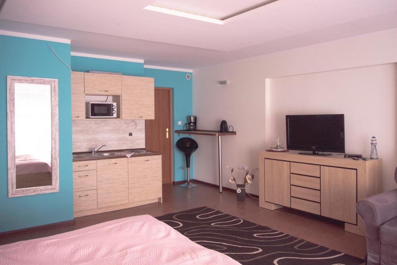Apartamenty Kornel Pobierowo Exterior photo