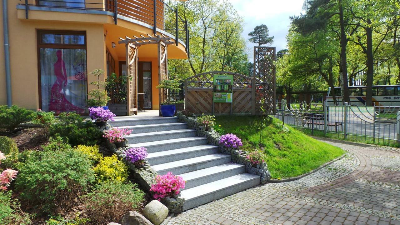 Apartamenty Kornel Pobierowo Exterior photo